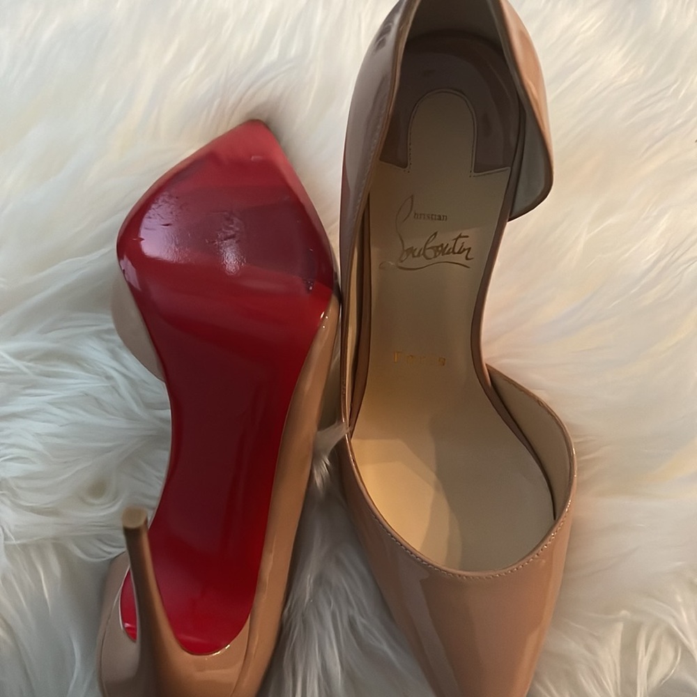Christian Louboutin Nude Red Bottom Heels Size 38. Nude. - Picture 2 of 6